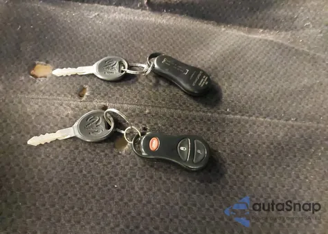 2004 Dodge Ram 1500 Slt/Laramie из США, поврежденный, VIN 1D7HU18D34S756443